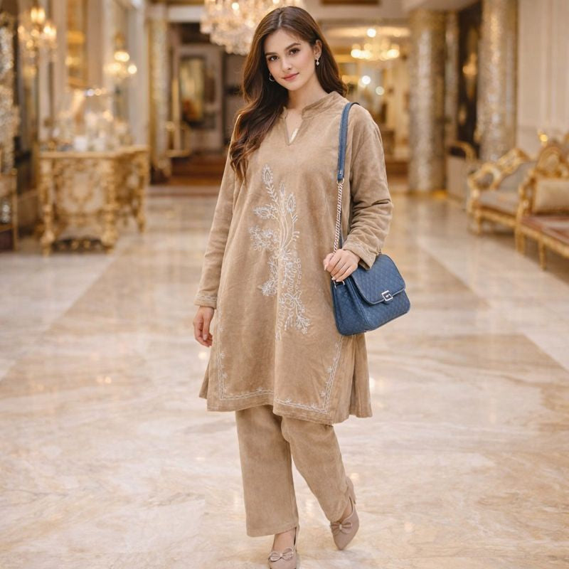 KASHMIRI EMBROIDARY VELVET CORD SET