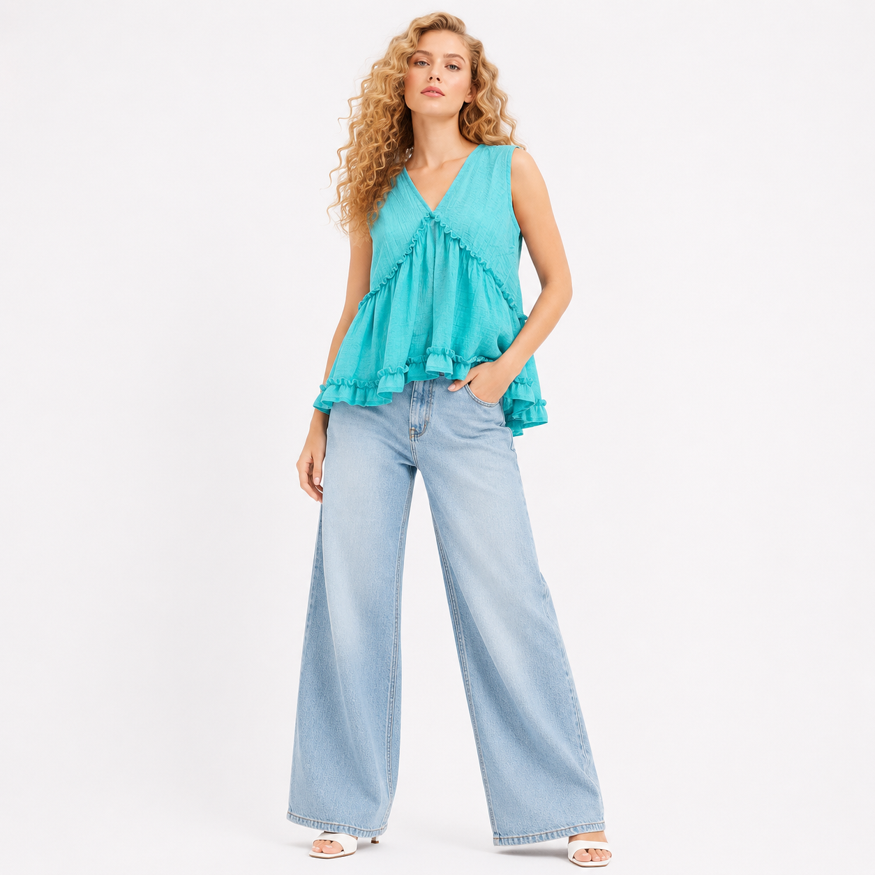 SMALL SIZE CUT SLEEVE TOP