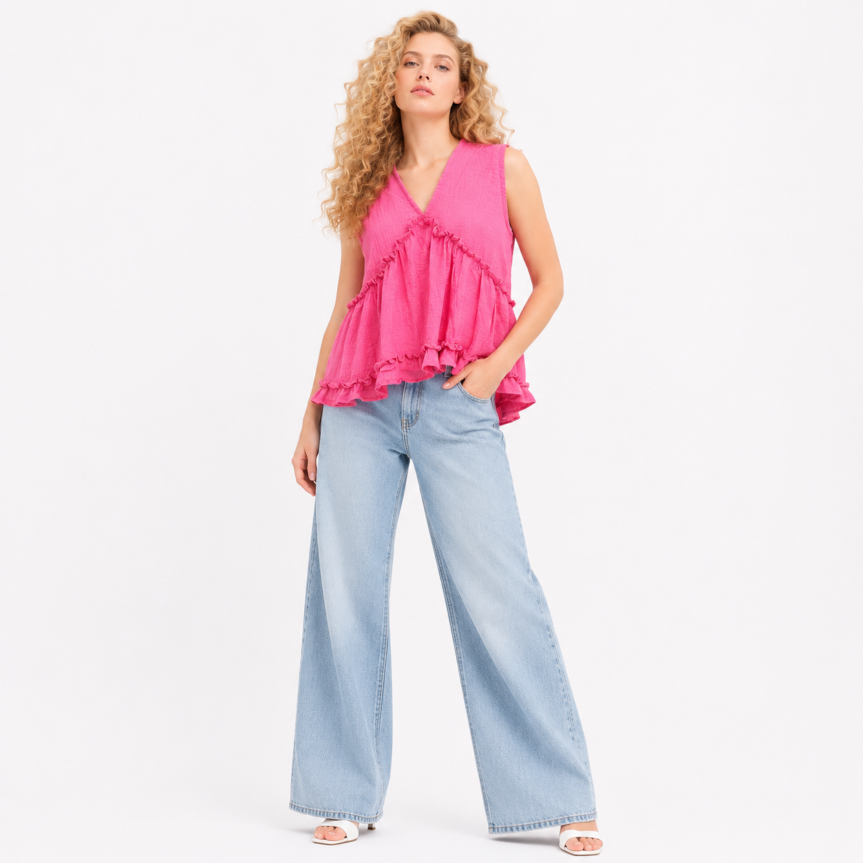 SMALL SIZE CUT SLEEVE TOP