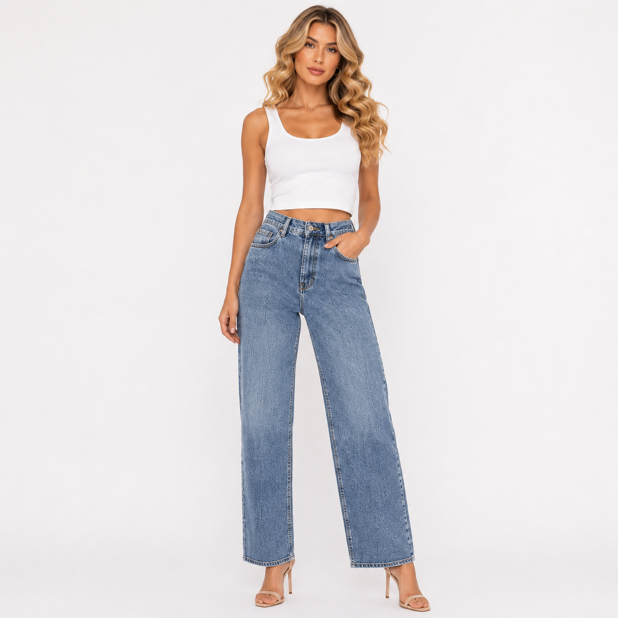 STRAIGHT FIT JEANS