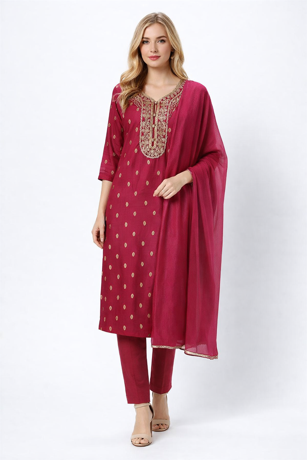EMBROIDERY SUIT