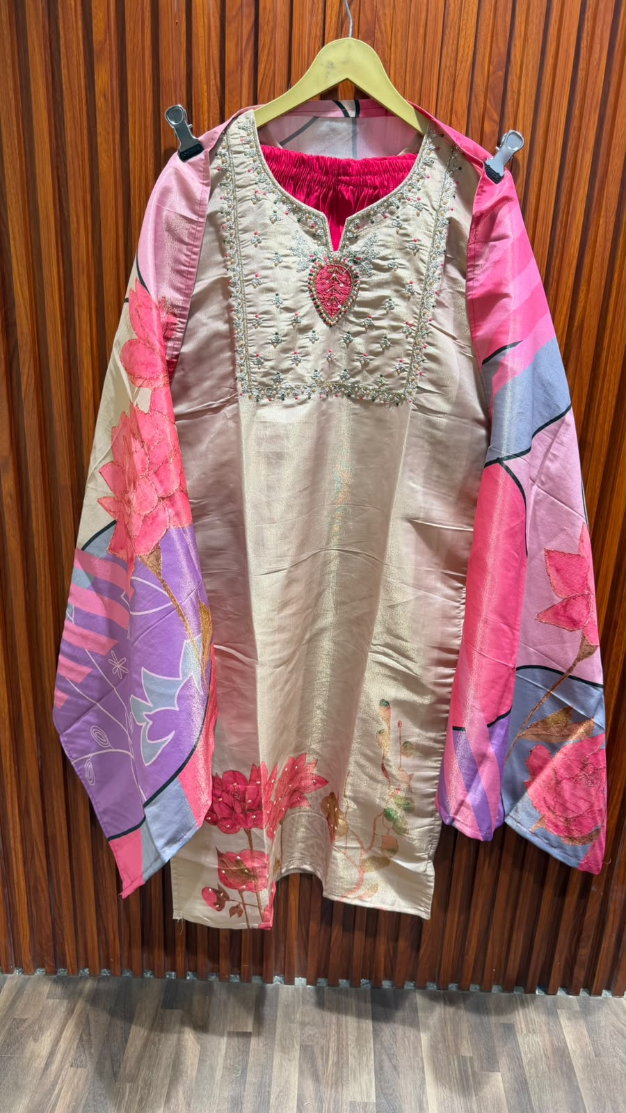 full printe chunni cut dana work suit