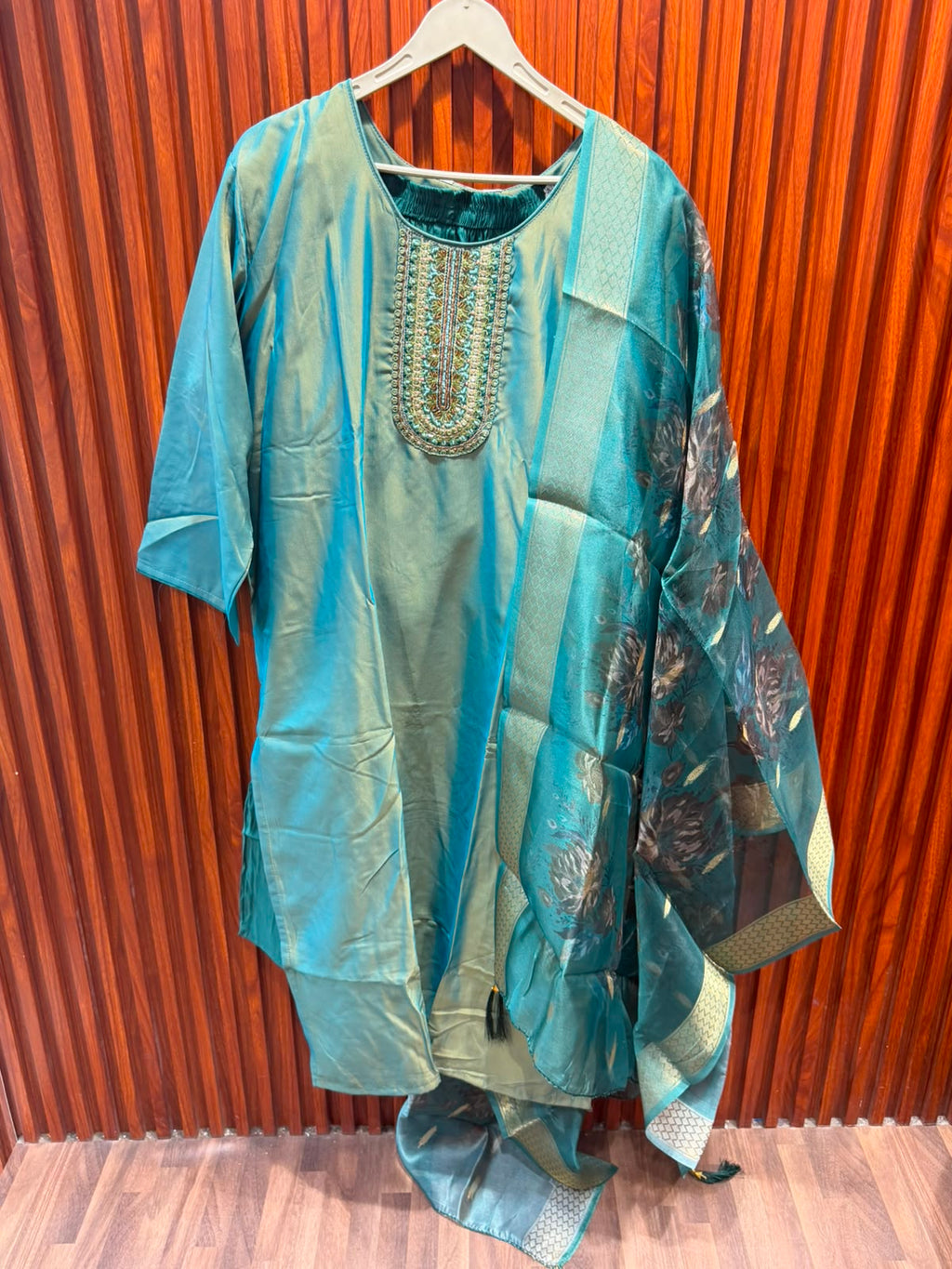 BLUE PRINTED CHUNNI SUIT