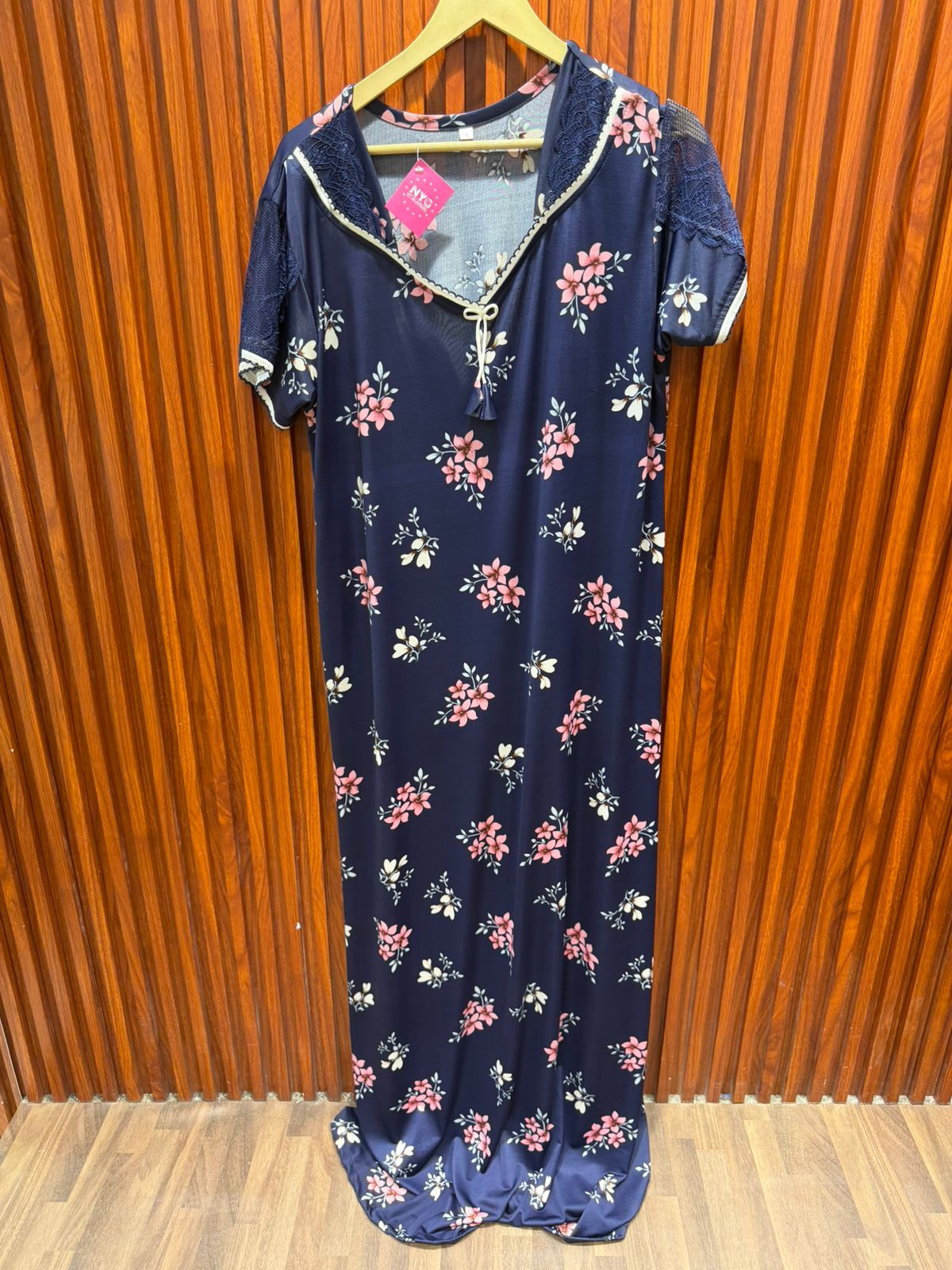 FLOWER PRINTE NIGHT SUIT