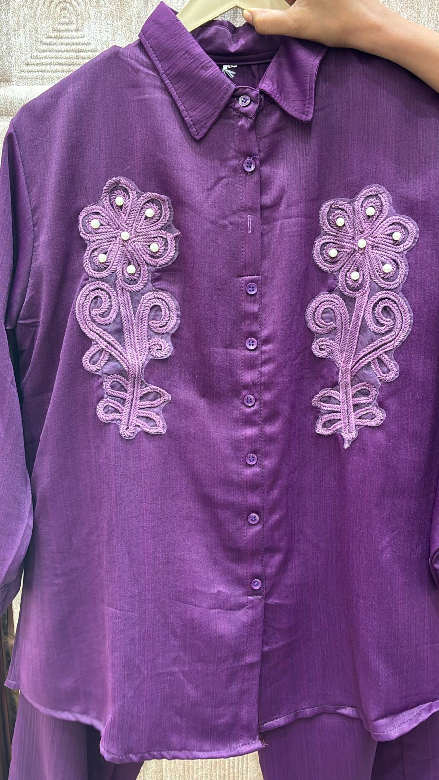 PEARLS FLOWER DEATAILINGS CORDSET
