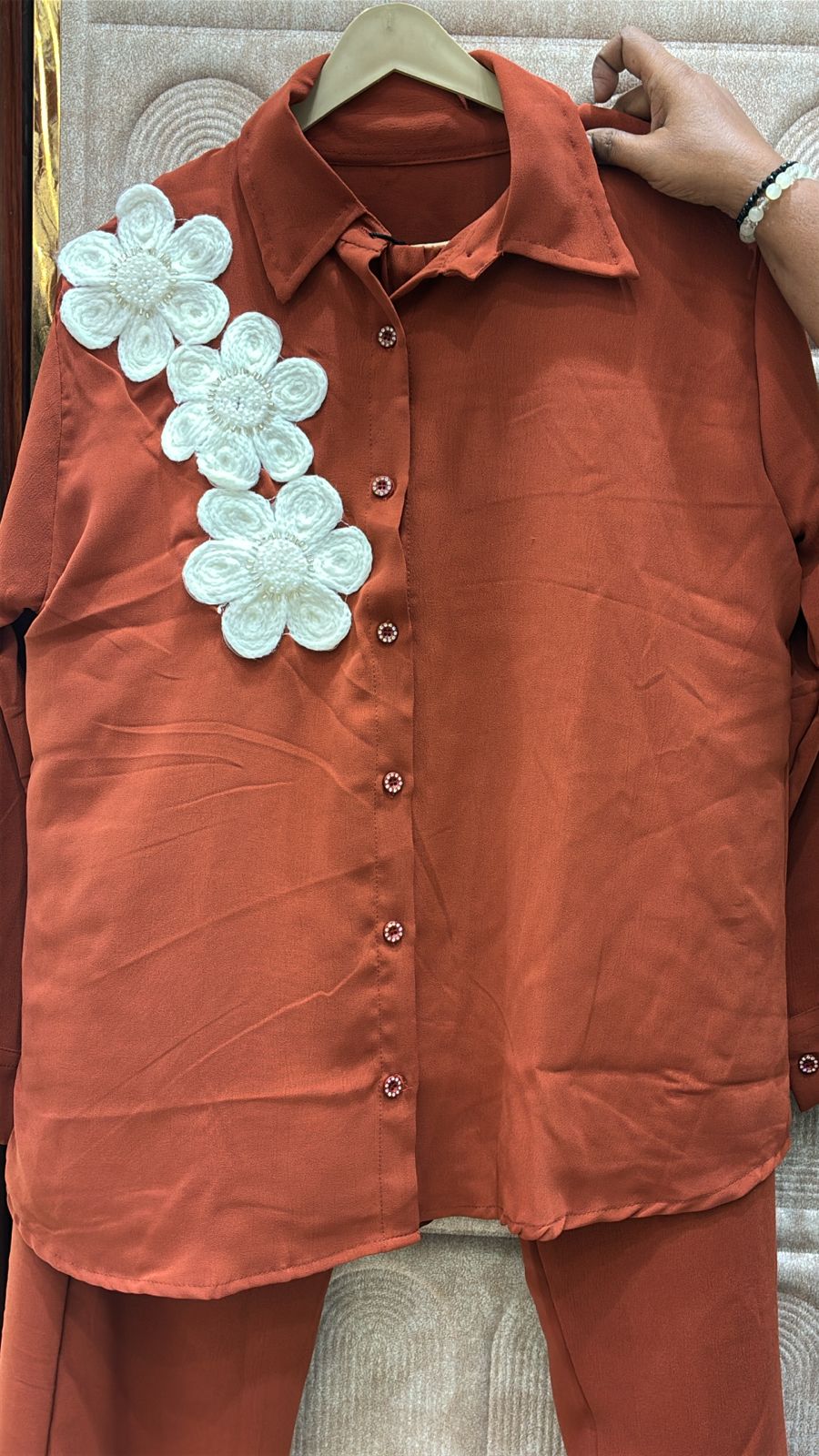 ONE SIDE FLOWER  CORDSET