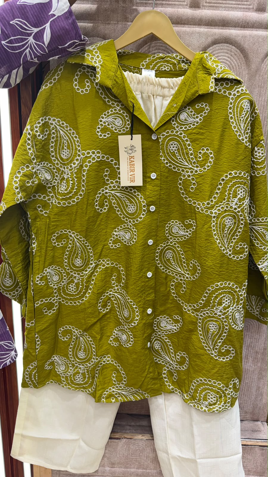 Aambi style cord set