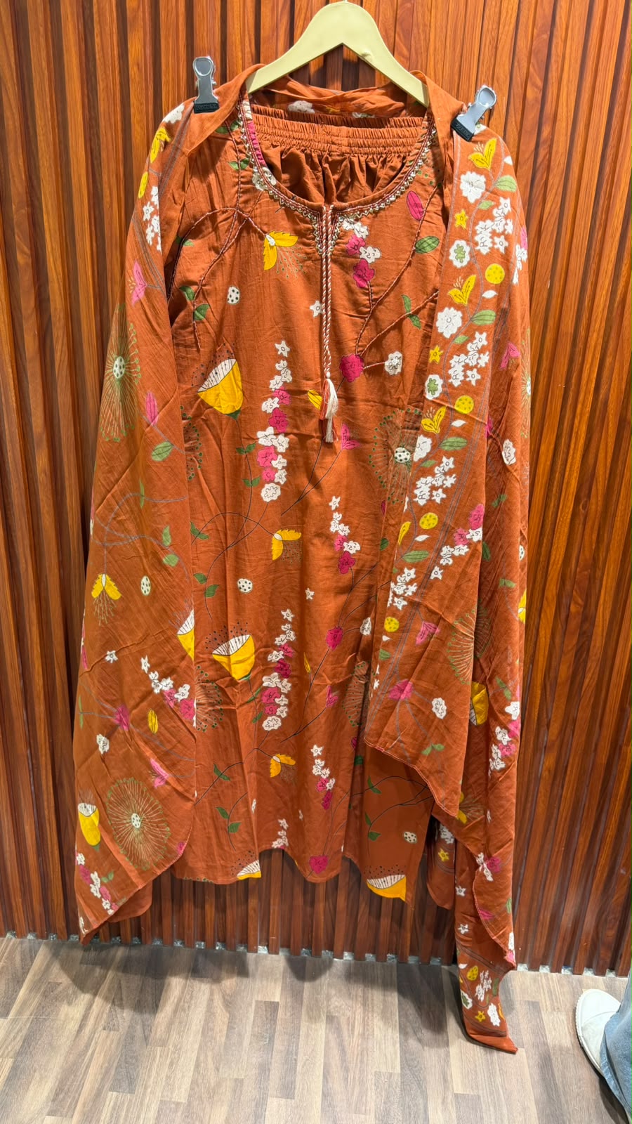 pure cotton suits