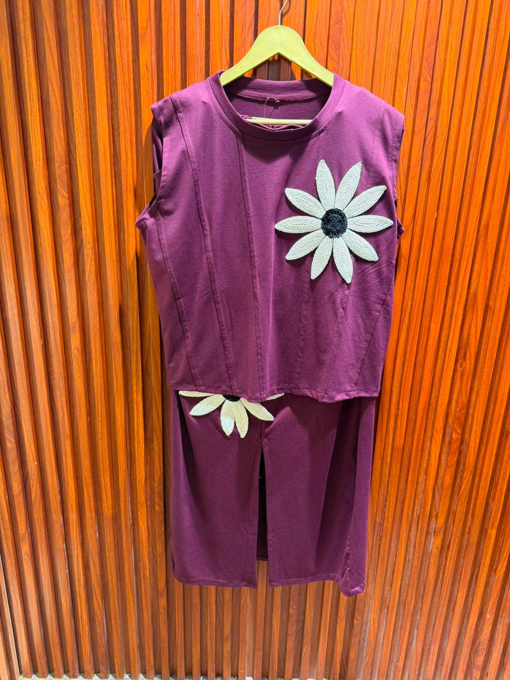 cut sleeve sunflower patch top skirt