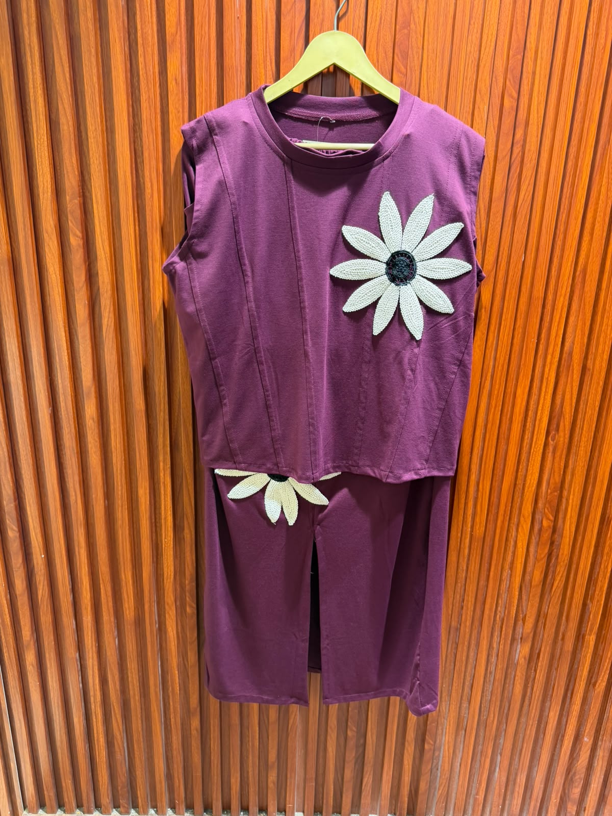 cut sleeve sunflower patch top skirt