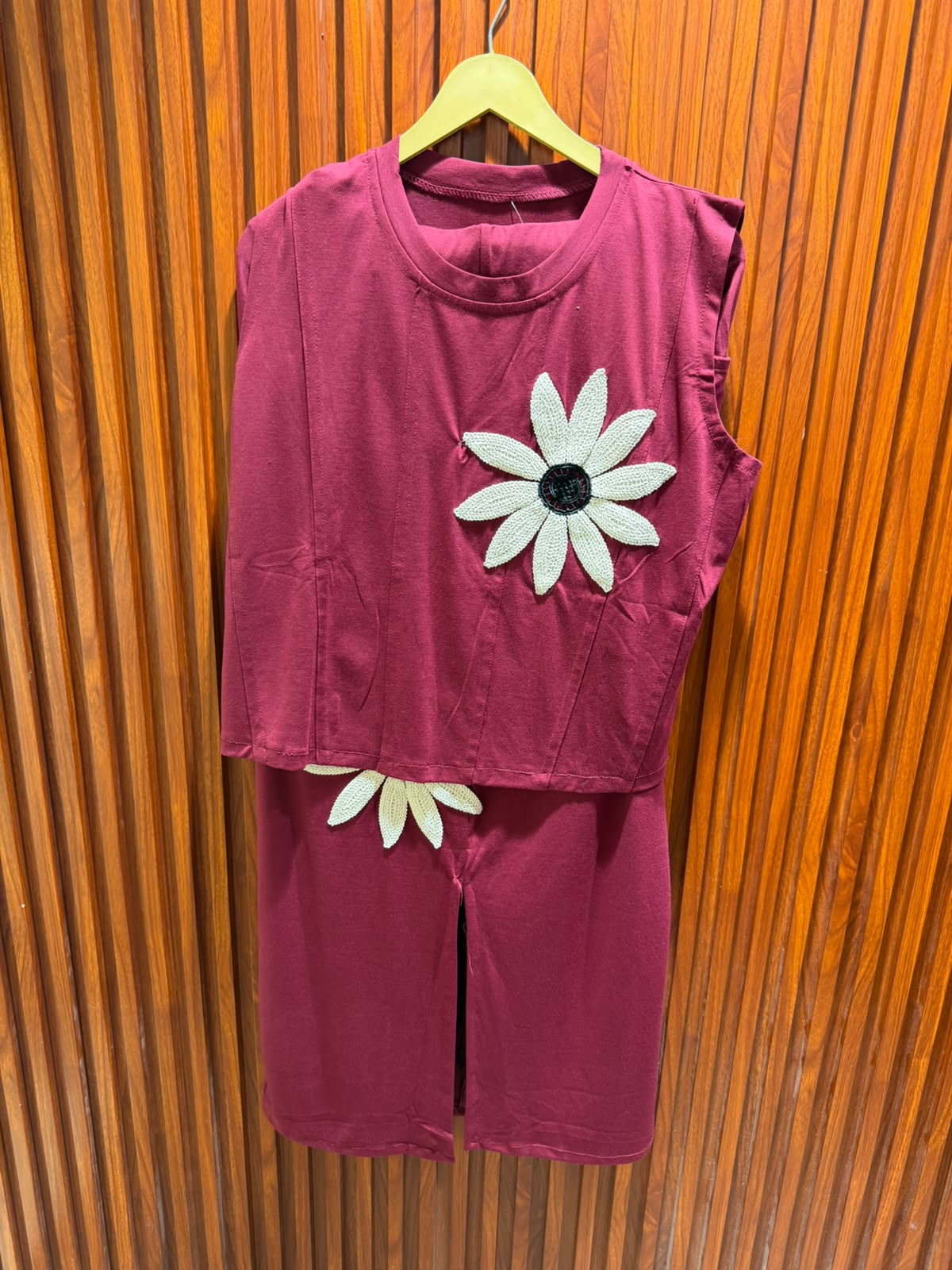 cut sleeve sunflower patch top skirt