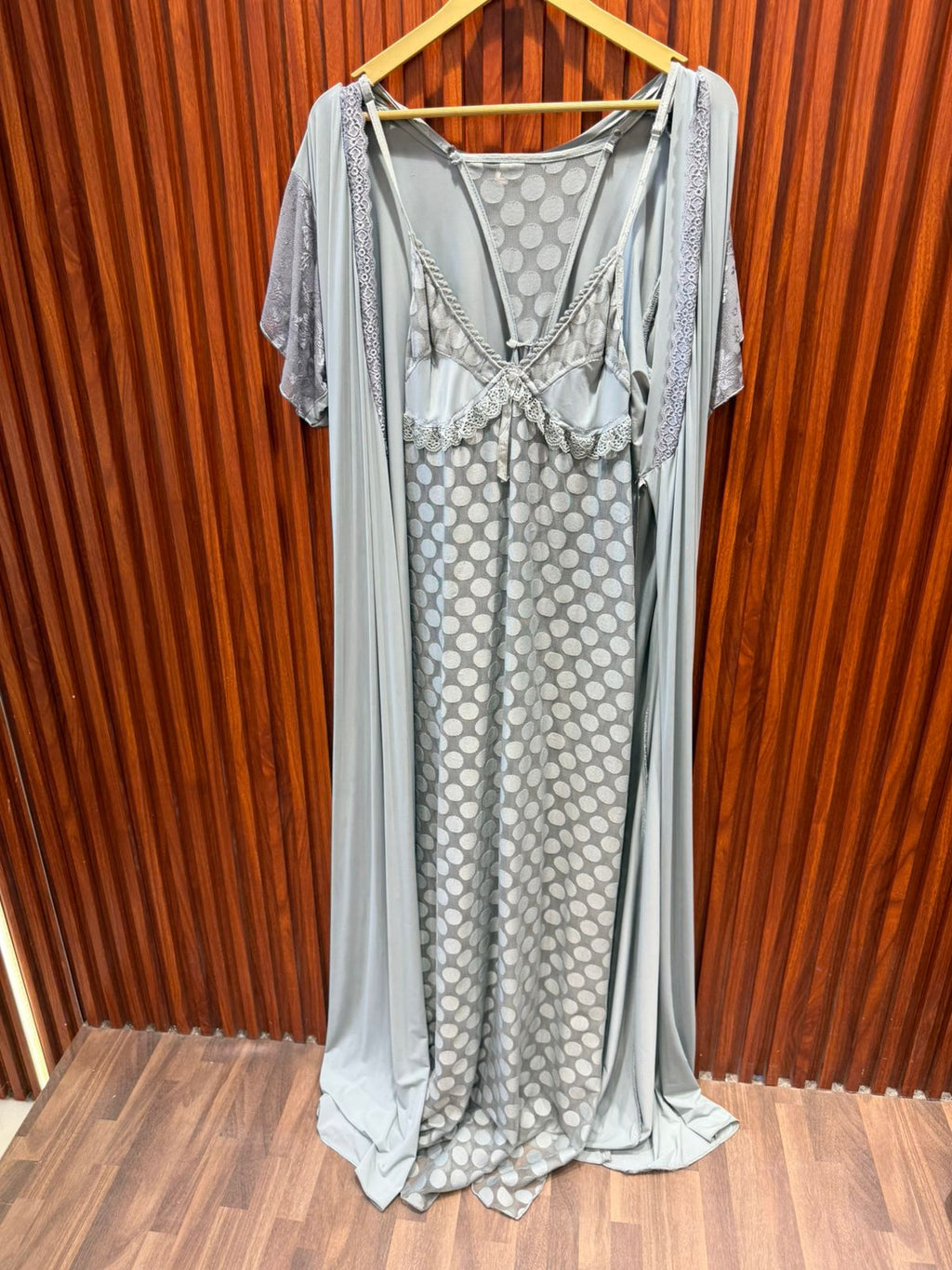 GREY COLOR NIGHTY